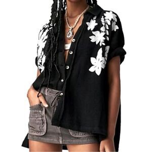 We The Free Black White Floral Textured Boxy Button Up Top